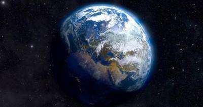 地球重達60萬億億噸，為什麼不會掉下去，還能懸在太空中？